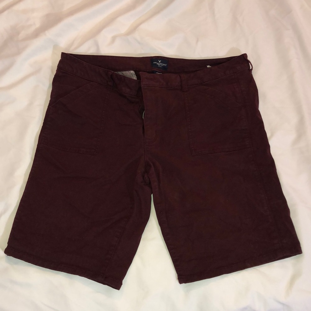 American Eagle Bermuda Shorts (mid-rise)